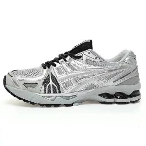 Y Casual Sneakers – 22 Styles