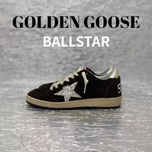 Casual Sneakers – 26 Styles
