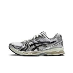Y Casual Sneakers – 22 Styles