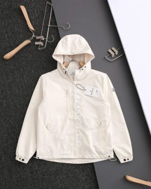 Warm Jackets & Coats – 8 Styles