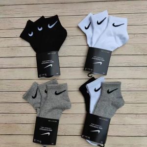 Everyday Socks – 25 Styles