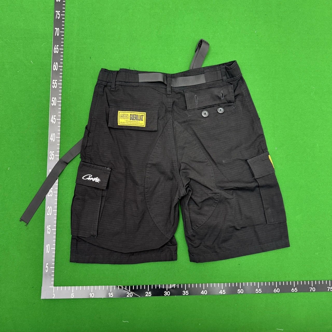 High-quality fashion shorts from the factory – additional view