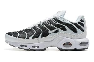 Casual Sneakers – 32 Styles