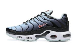 Casual Sneakers – 32 Styles