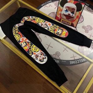 Casual Pants & Jeans – 40 Styles