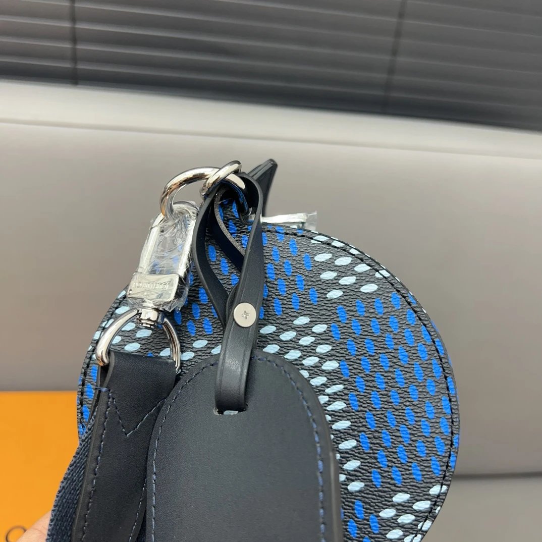 Everyday Luggage & Travel Bags – 16 Styles detail 7