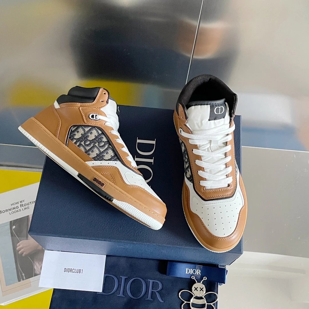Casual Sneakers – 35 Styles detail 9