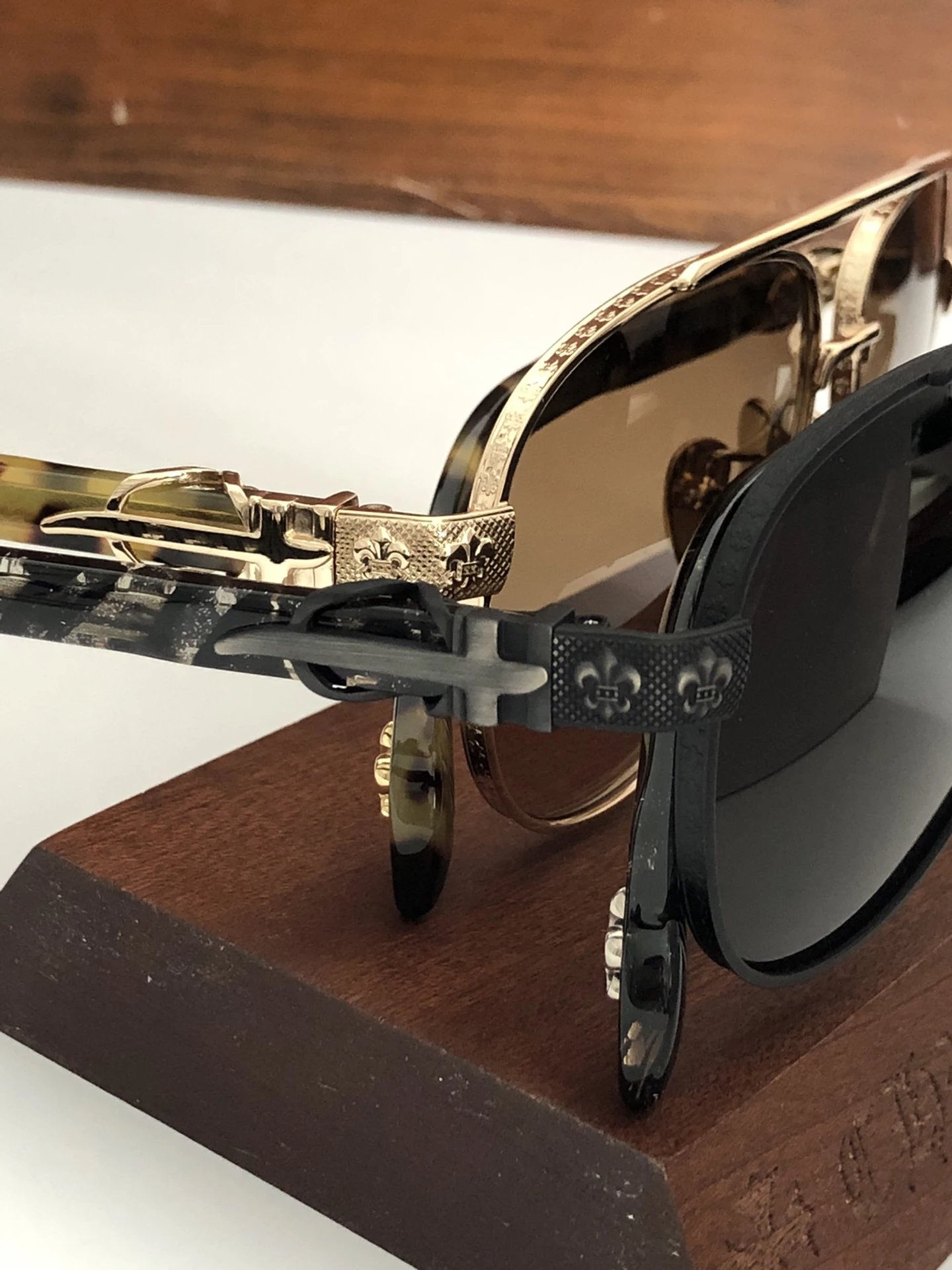 Unisex Eyewear – 35 Styles detail 2