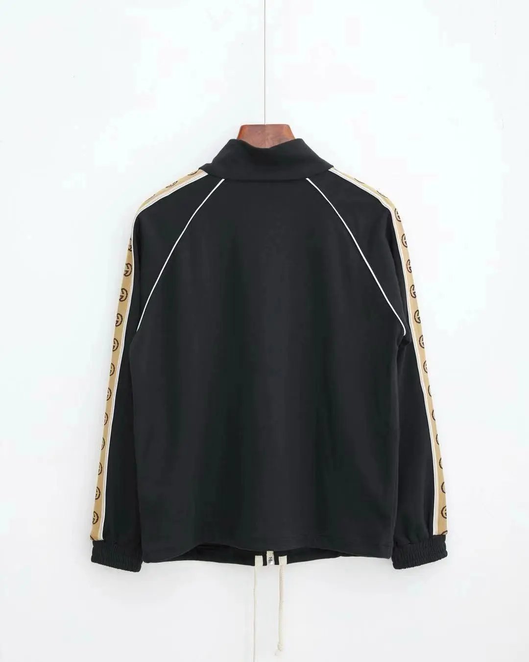 Matching Tracksuits – 40 Styles (Set 3) detail 2
