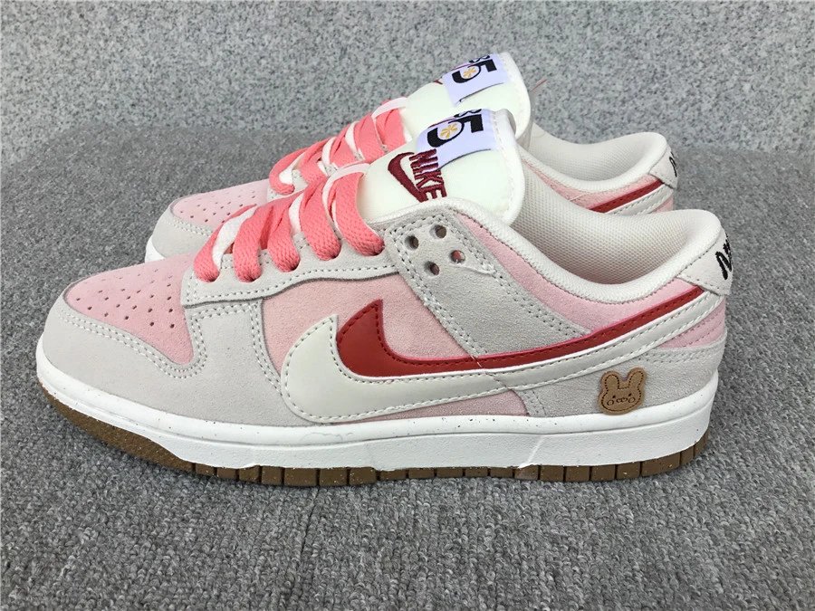 Casual Sneakers – 15 Styles detail 11
