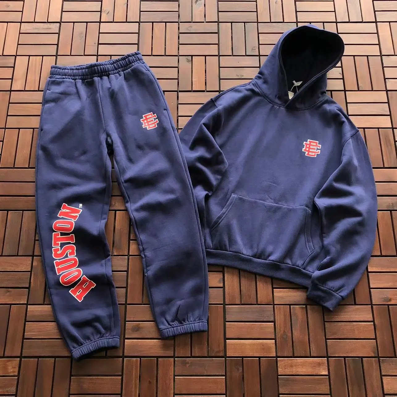 Matching Tracksuits – 14 Styles detail 8