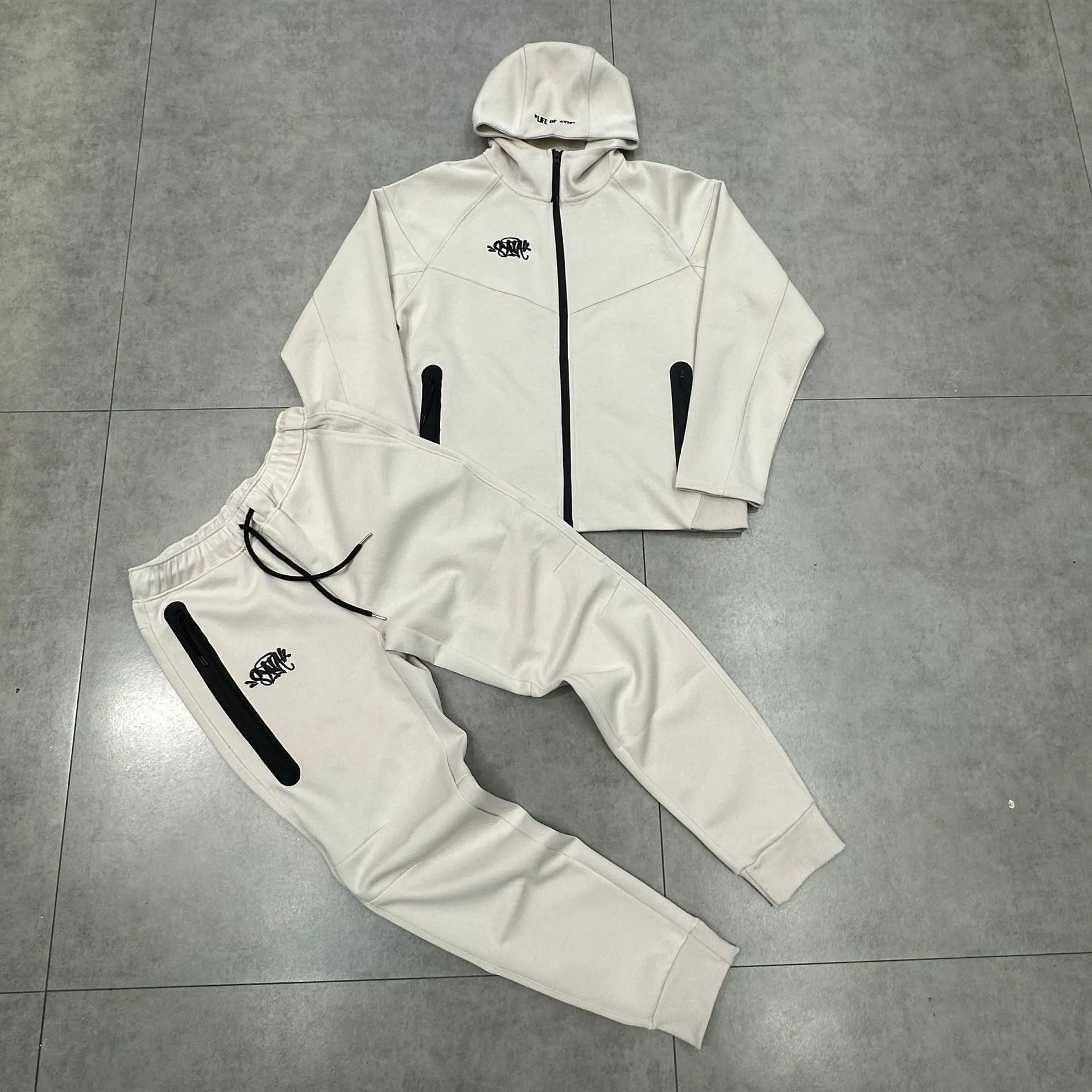Everyday Hoodie Sets – 30 Styles detail 13