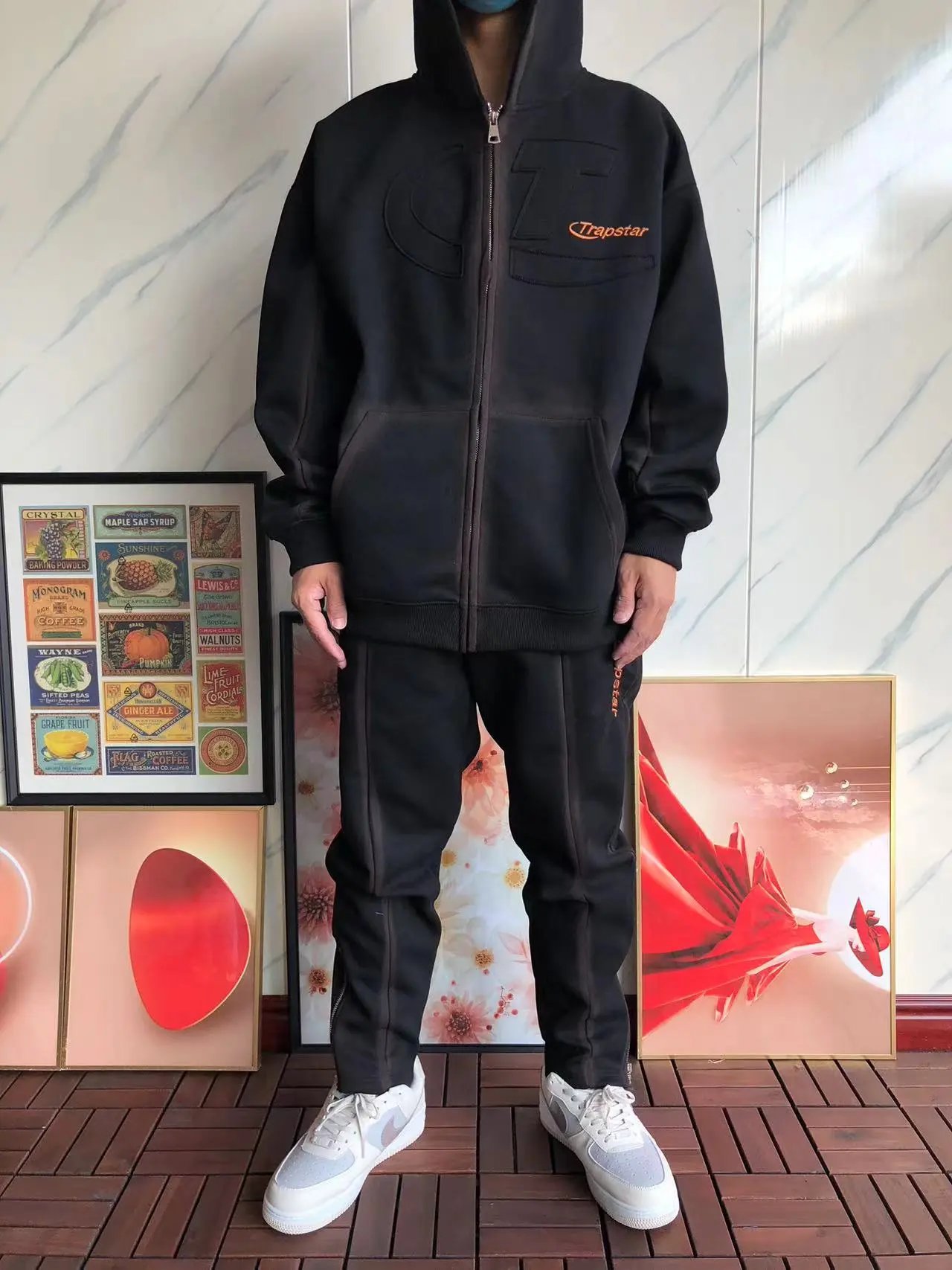 Everyday Hoodies – 15 Styles detail 7