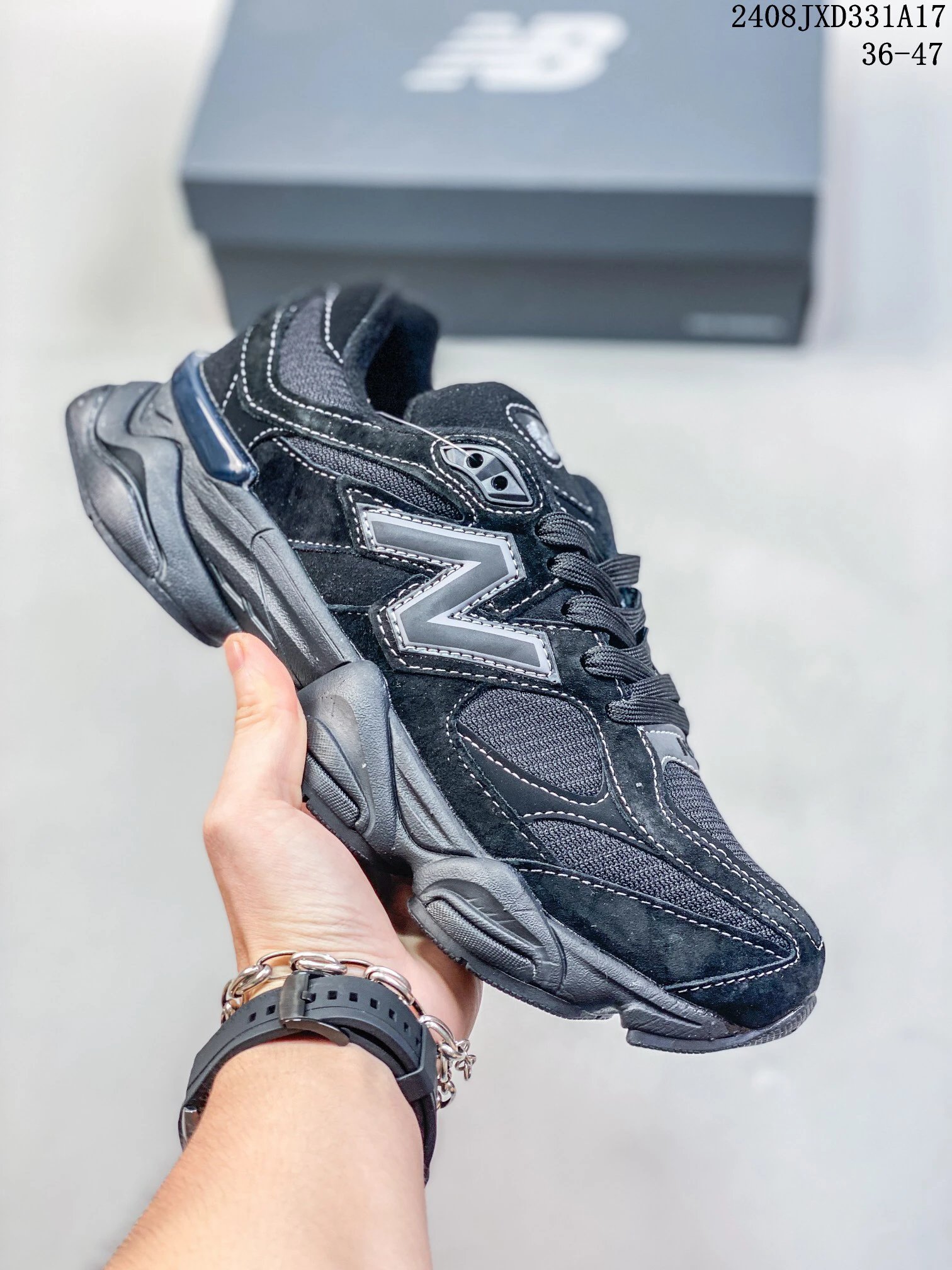 Casual Sneakers – 19 Styles detail 13