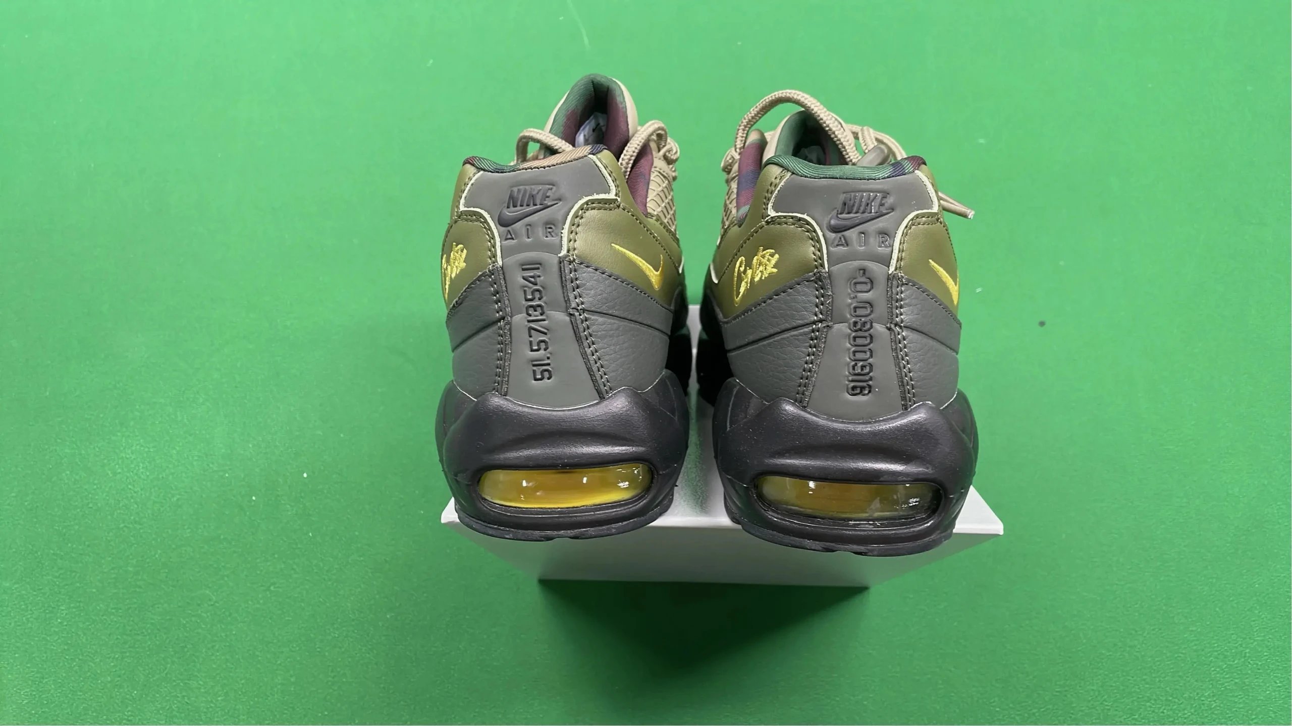AM-001 Casual Sneakers detail 9