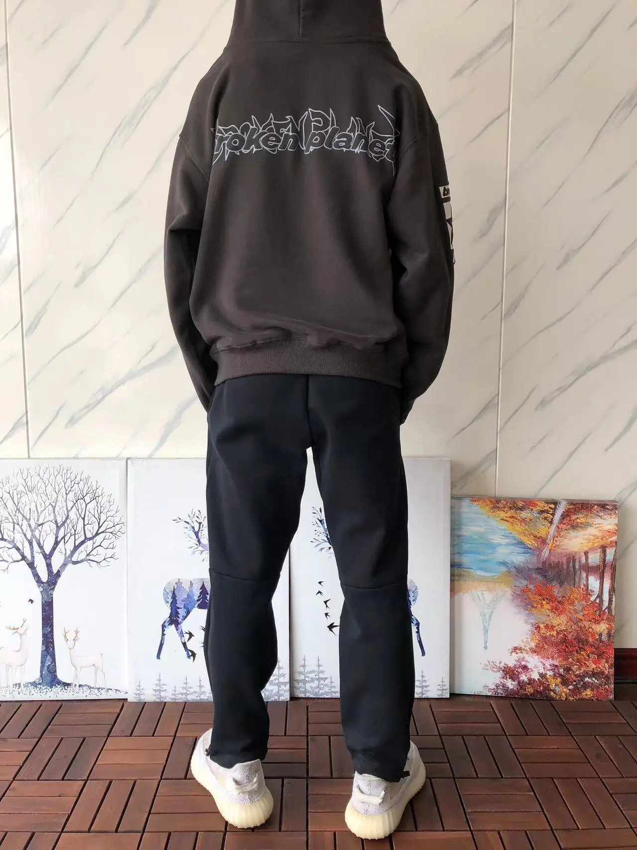 Everyday Hoodies – 24 Styles detail 10