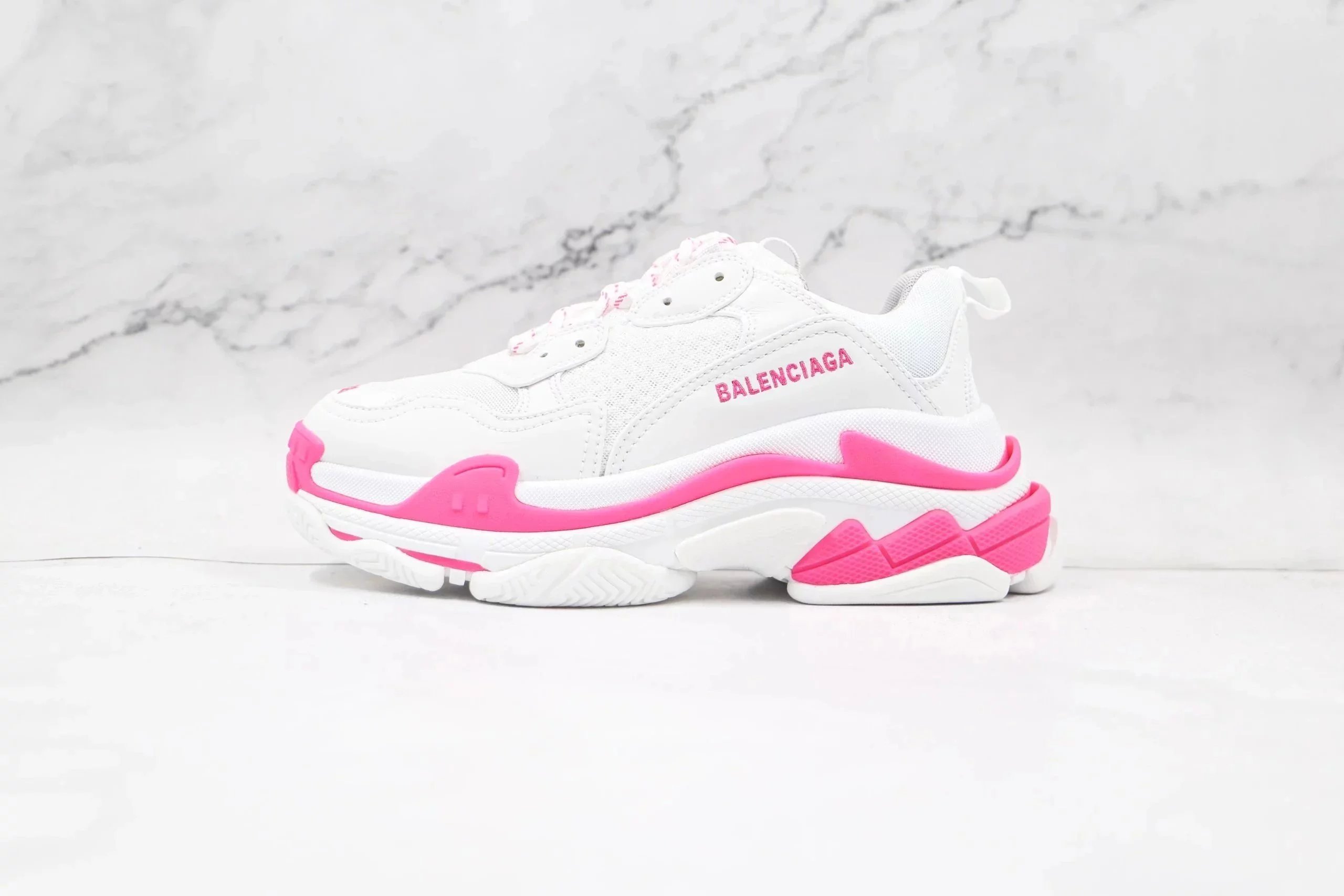 B Casual Sneakers – 15 Styles detail 3