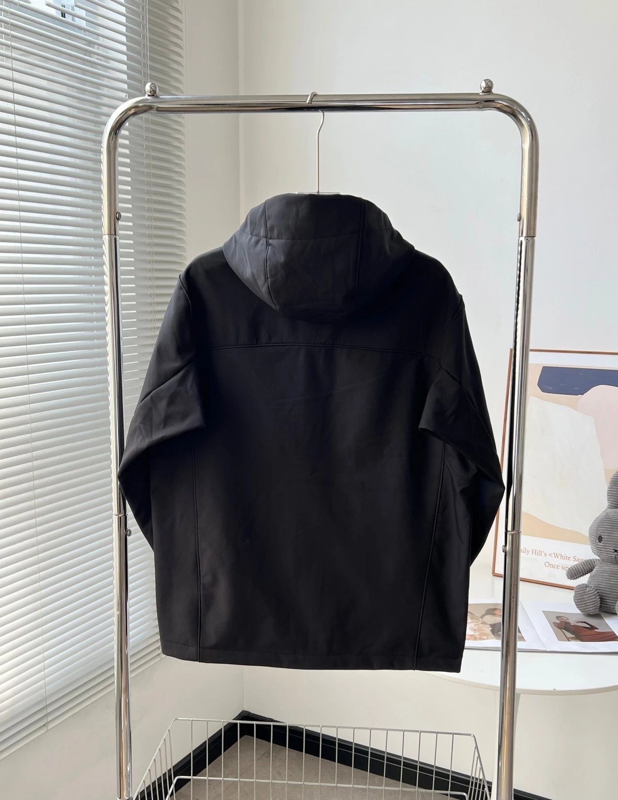 Warm Jackets & Coats – 17 Styles detail 5