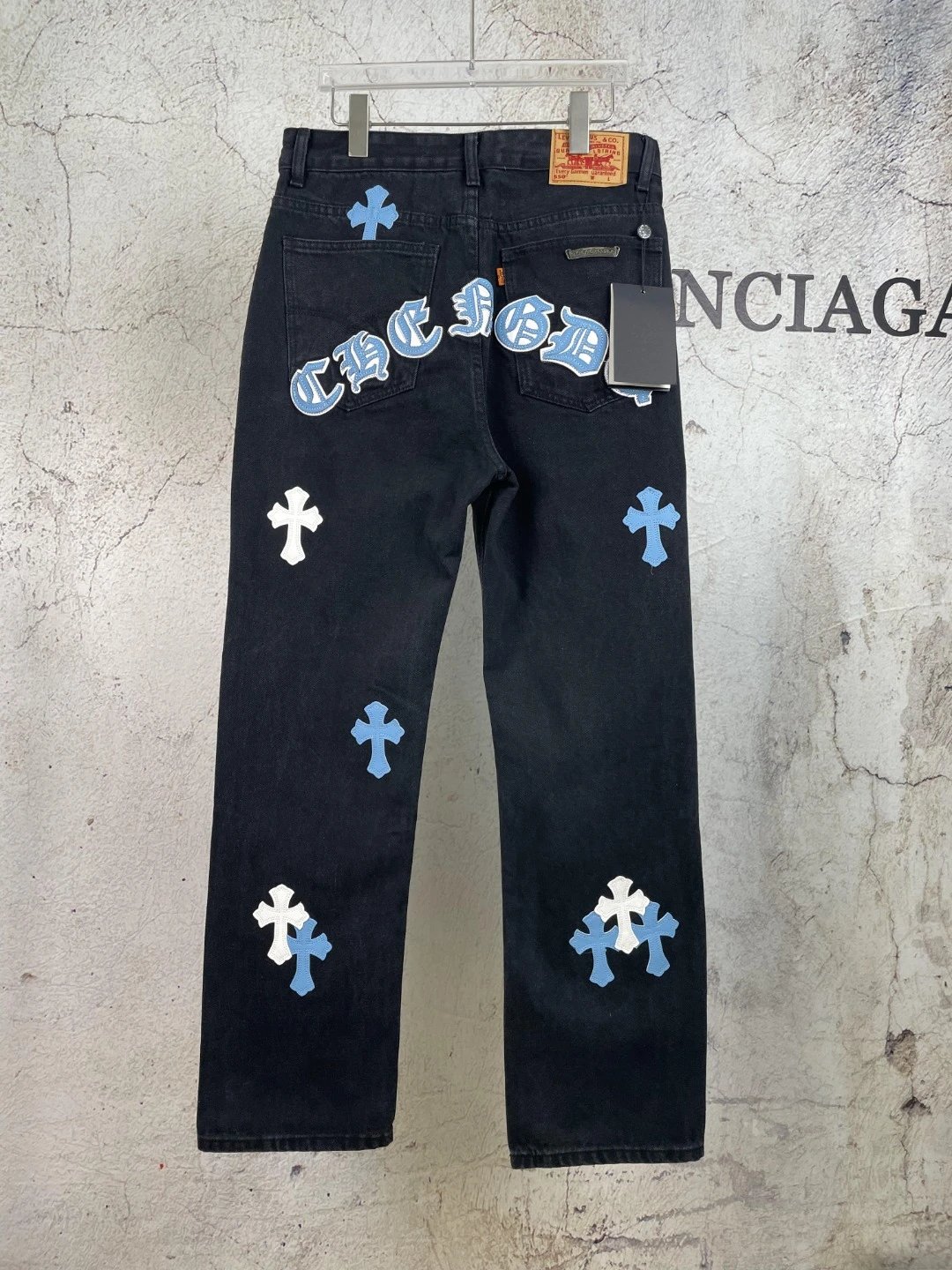 Casual Pants & Jeans – 10 Styles detail 12