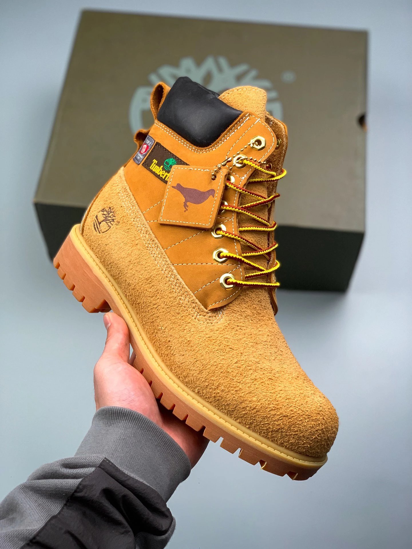 Casual Boots – 15 Styles detail 11