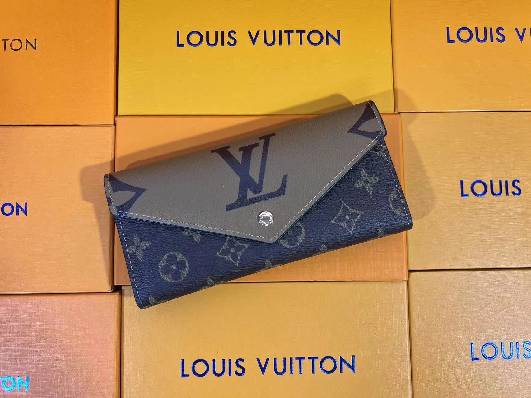Everyday Wallets – 39 Styles detail 2