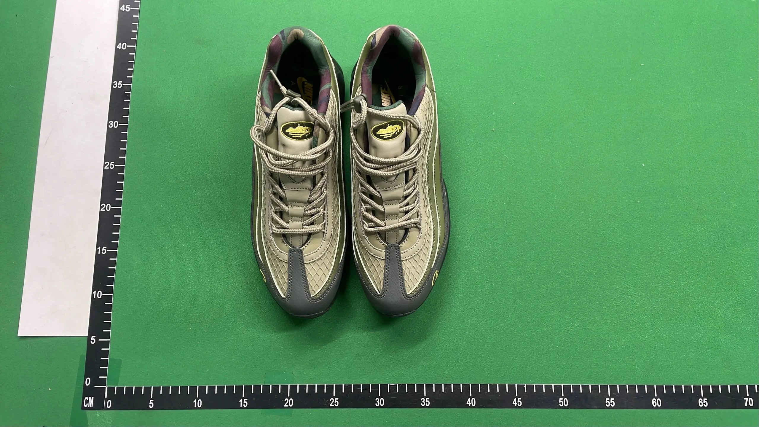 AM-001 Casual Sneakers detail 10