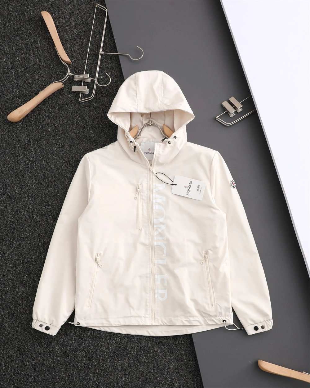 Warm Jackets & Coats – 8 Styles detail 3