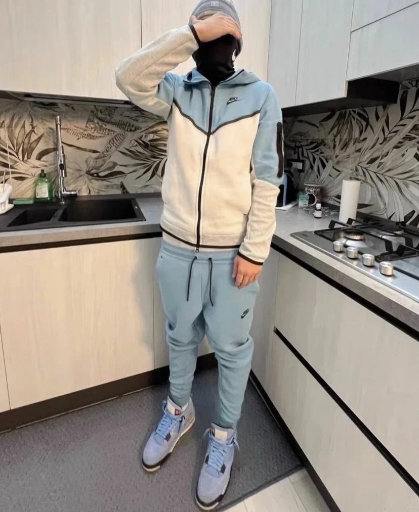 Matching Tracksuits – 25 Styles detail 9