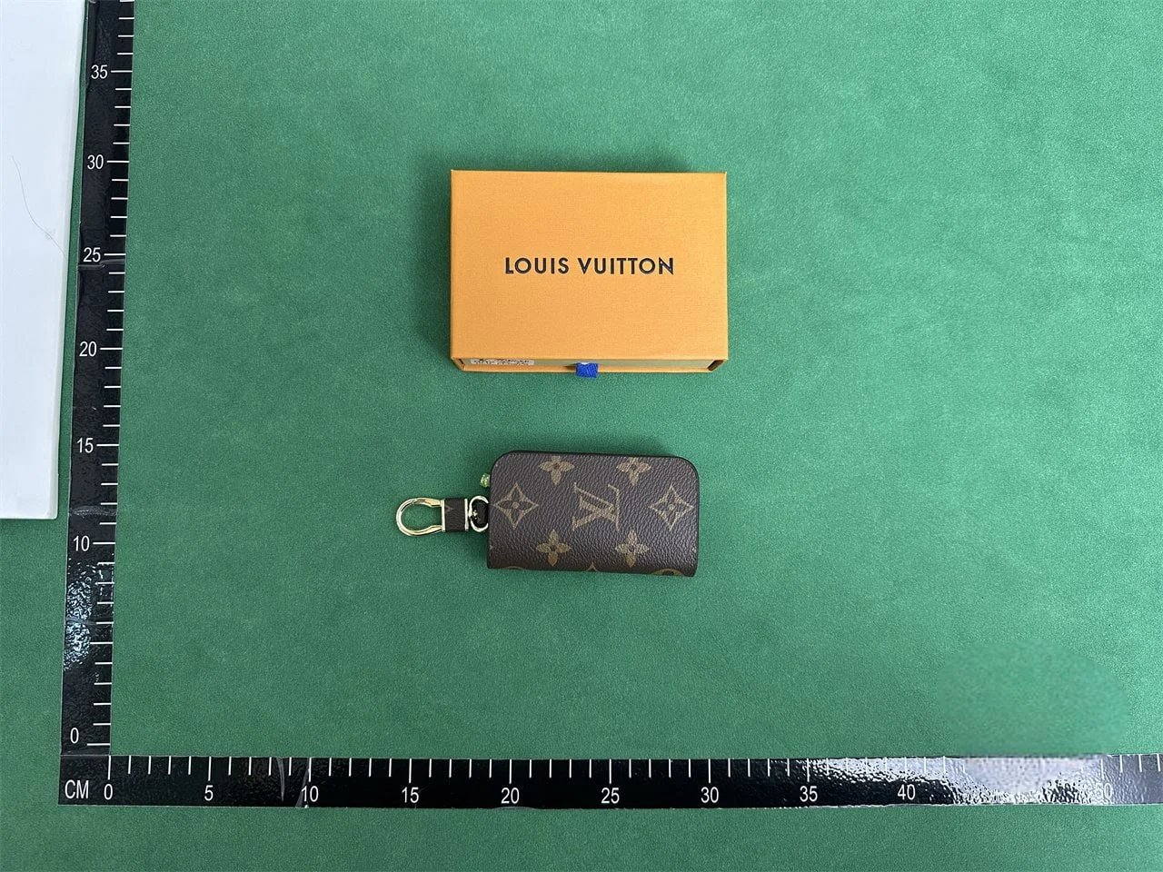 Everyday Wallets – 40 Styles detail 4